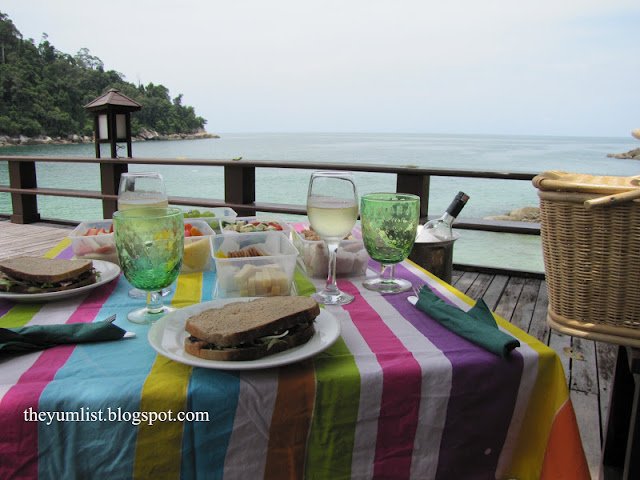 Pankgor Laut Resort, Gourmet Picnic, beach, best resort in the world