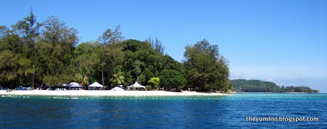 Water Sports at Shangri-La's Tanjung Aru Resort and Spa, Kota Kinabalu, Sabah, Borneo,