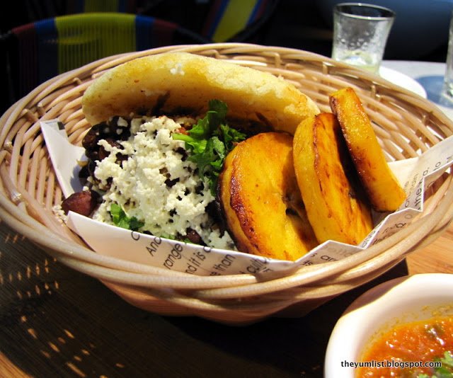 La Barra, Colombian cuisine, Singapore, Star Vista Mall, the star, buena vista