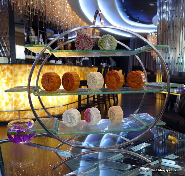 Mooncakes, OneSixFive, Tao, InterContinental Kuala Lumpur