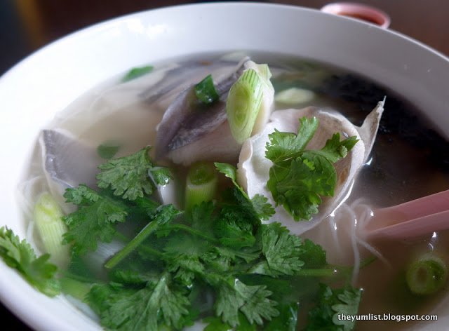 Moon Kee Section 17 Fish Head Noodles, Petaling Jaya