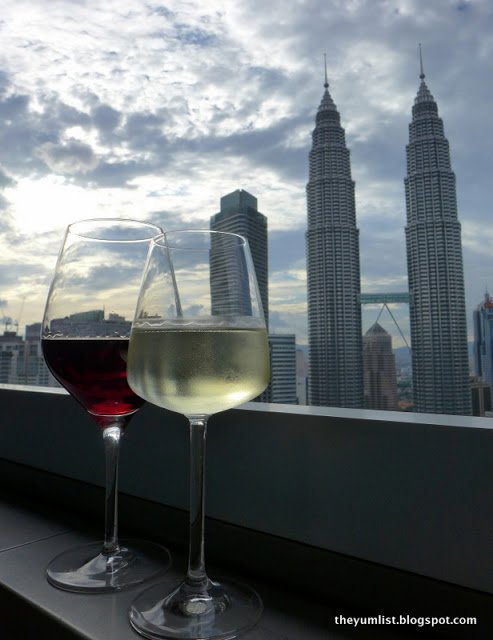 Sky Bar, Trader's Hotel, Kuala Lumpur City Centre,