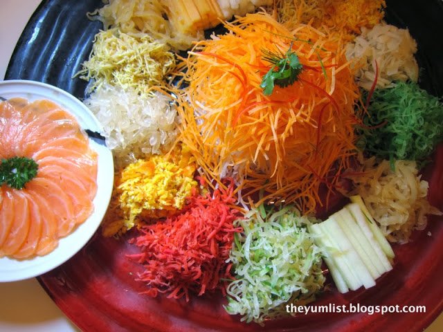 Lai Po Heen, Mandarin Oriental Kuala Lumpur, authentic Cantonese cuisine, Chinese New Year set menu, Yee Sang, award winning restaurant, Year of the Horse, superior ingredients,