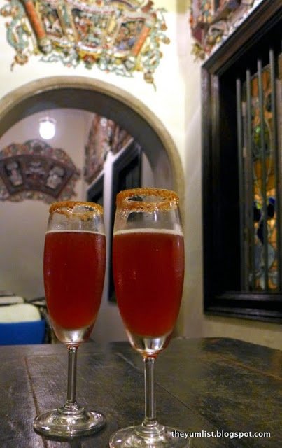 Cheong Fatt Tze Restaurant, The Blue Mansion