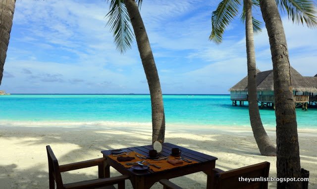 Gili Lankanfushi, Maldives breakfast by the sea