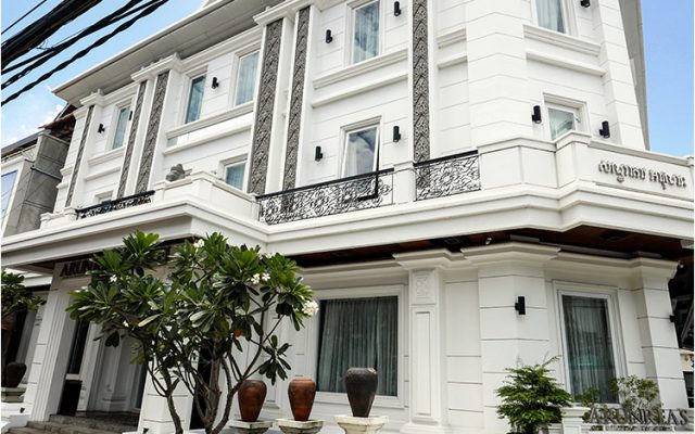 review of Arunreas Hotel, Phnom Penh