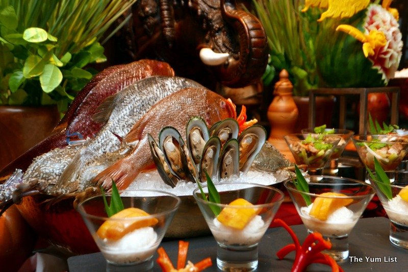 Absolute Thai Buffet Dinner, Makan Kitchen, Double Tree by Hilton