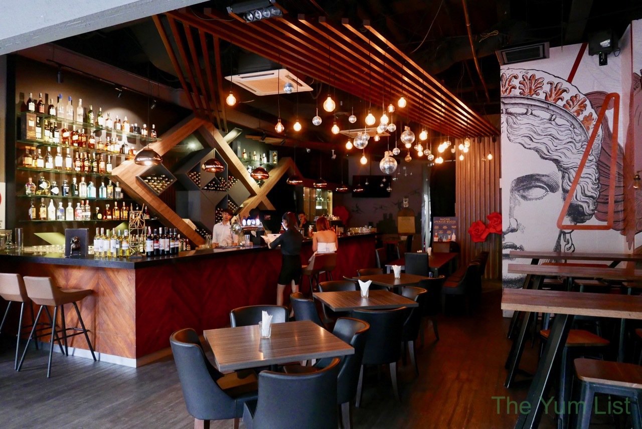 The Eighth Avenue, Bar & Restaurant Publika