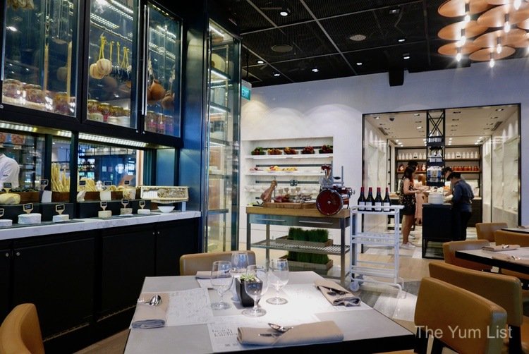 Beach Road Kitchen Brunch, JW Marriott Singapore Beach Road