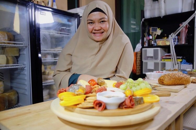 Annisa Iwan Cheesemaker KL Milky Whey Cheese Malaysia