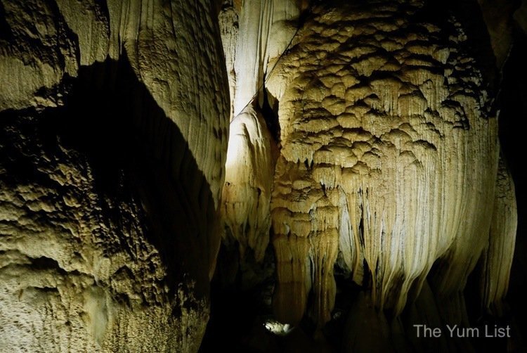 Lang Cave Gunding Mulu National Park