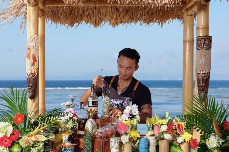 I Putu Wirawan Bartender Bali