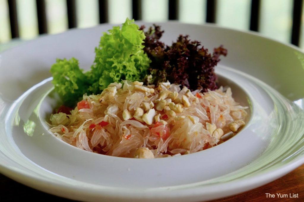 Pomelo Salad with Grilled Prawn