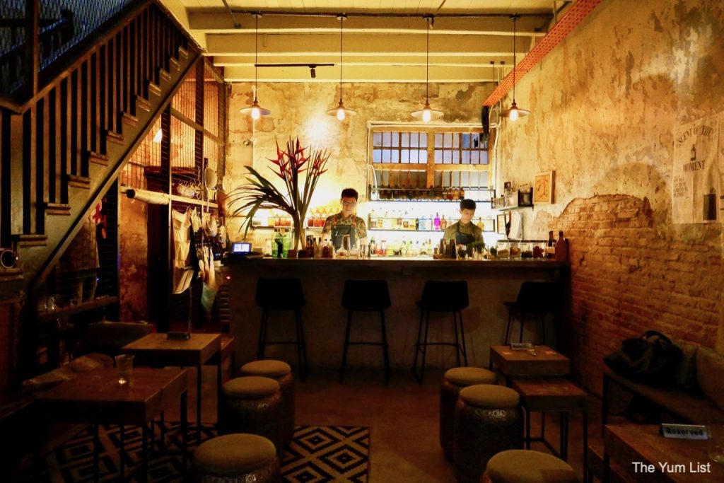 Tiga Cocktail Bar, A Hidden Bar in Ipoh