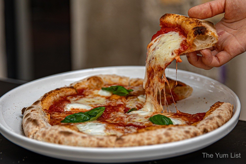 Heritage pizza shop