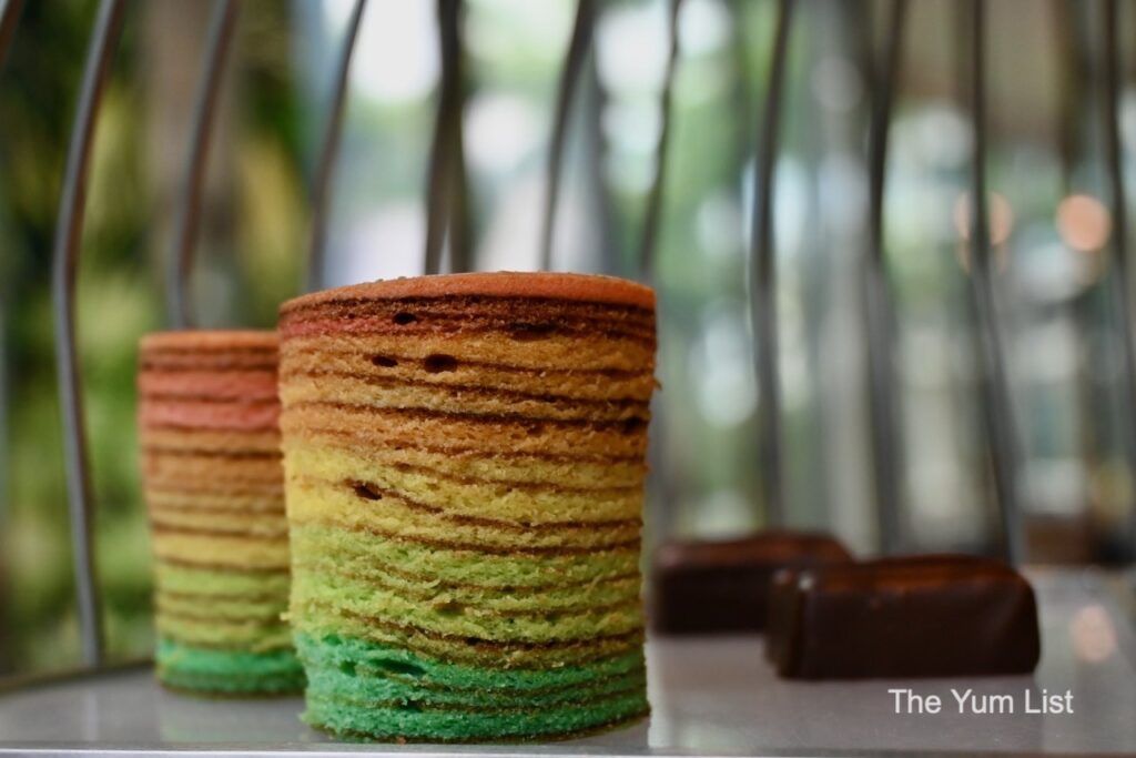 T Time High Tease Afternoon Tea – WOOBAR, W Singapore