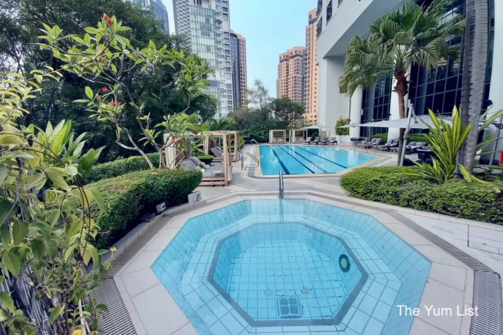 Four Seasons Hotel Singapore