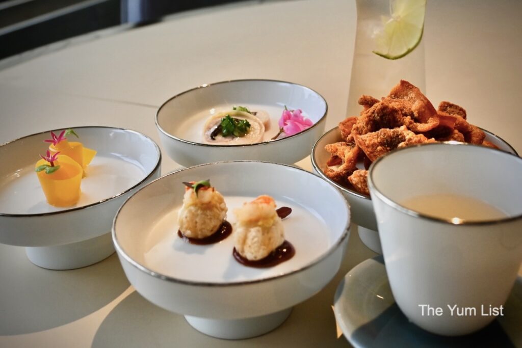 Cantonese Restaurant Sg Small Bites to Begin with Sparkling Tea