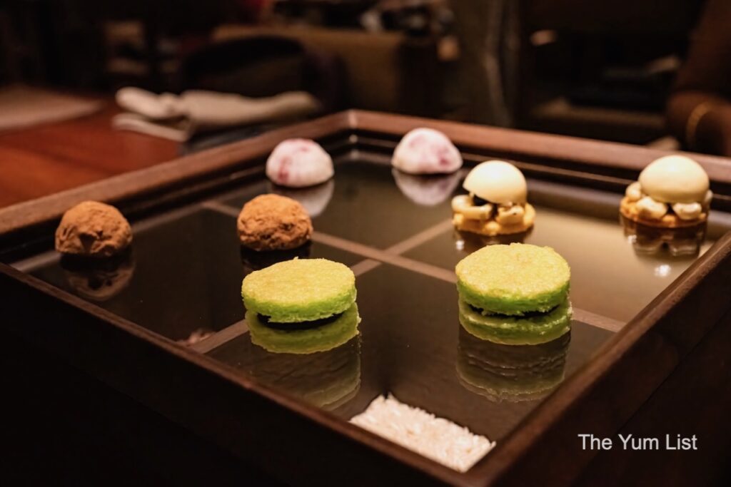 Petit Four
