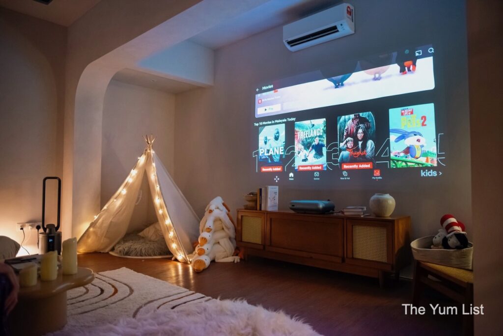 Villa Takun Theatre Room