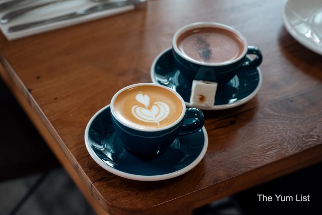 Latte & Darker Than Dark Mork Chocolate
