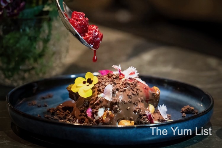 Rhea Dining KL Signature Black Forest