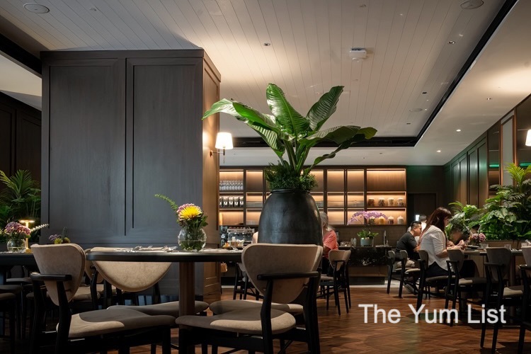 Rhea Dining KL