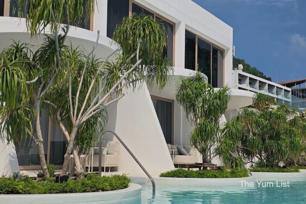 Oceanfront Pool Access Room