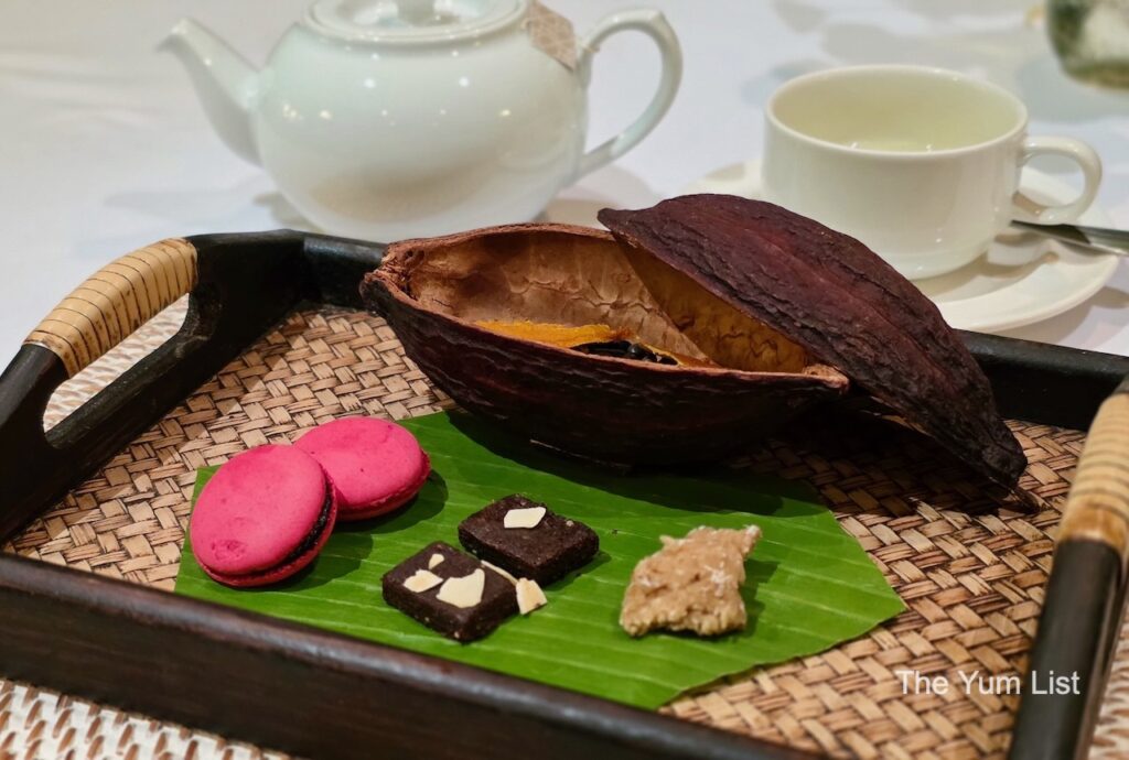 Petit Four