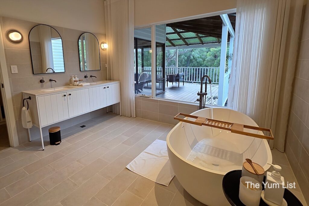 The Homestead Bathroom - Ampersand Estates