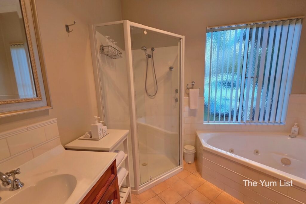 Bathroom with Spa Bath